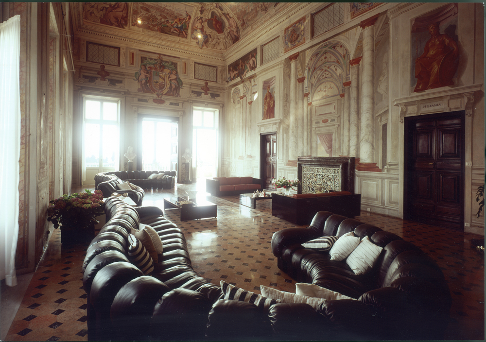 Sofa DS 600 in der von Eleonore Peduzzi renovierten Villa Paradiso, 1977